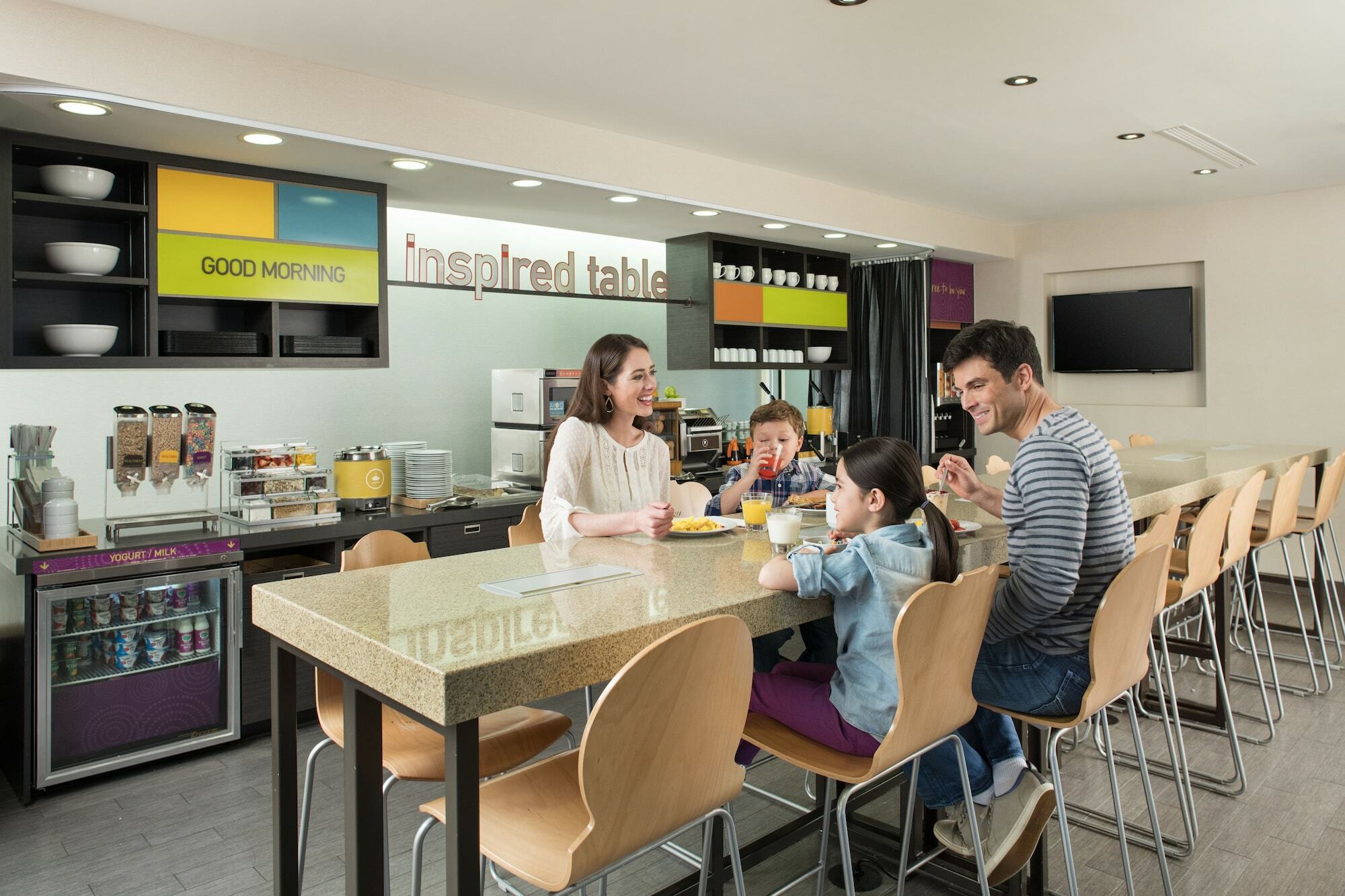 Home2 Suites By Hilton Plymouth Minneapolis Екстер'єр фото
